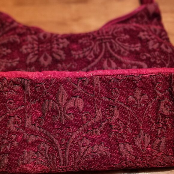 Isabella's Journey Shoulder Bag - Picture 2 of 7